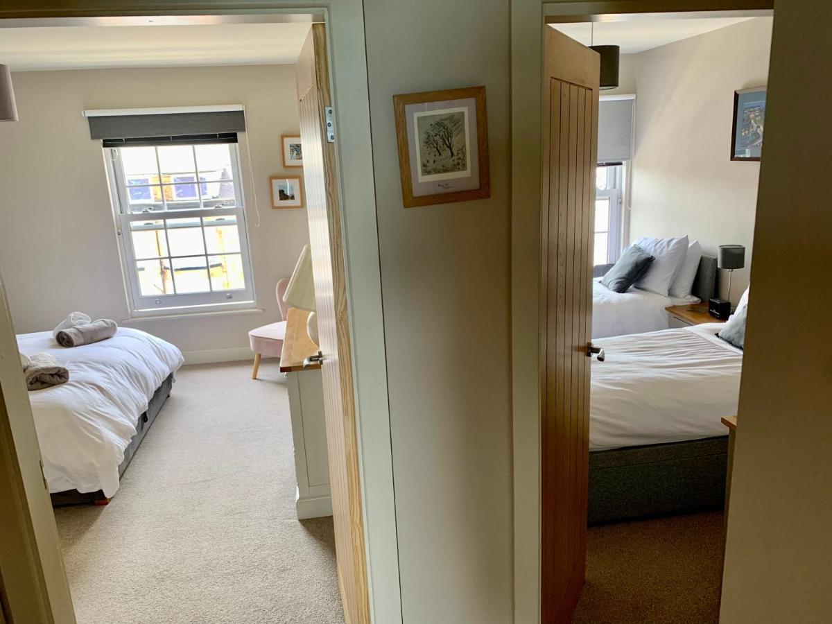 North Sea View Apartment スカーバラ エクステリア 写真