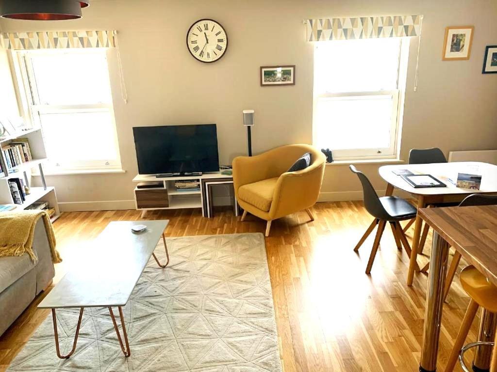North Sea View Apartment スカーバラ エクステリア 写真